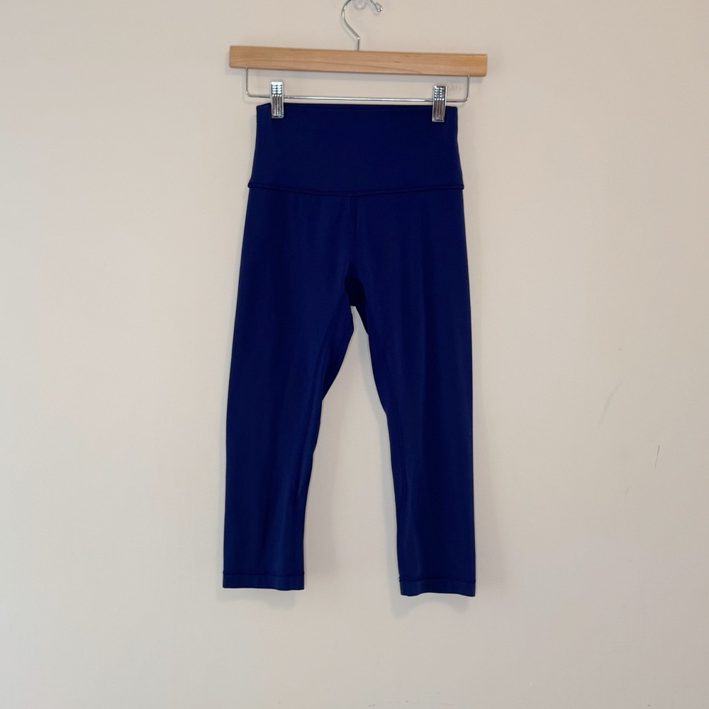 Lululemon Align Crop 19" Hero Blue High Rise Capri Legging Size 4